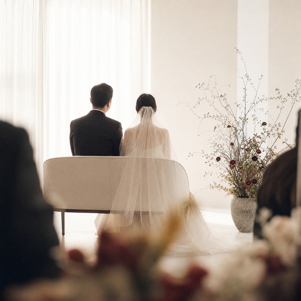 양가 직계가족 마이크로웨딩 촬영 예시 · Moment Edit 화이트존